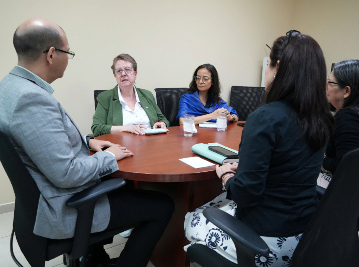 Promovimos acciones conjuntas con la SE-COMISCA.