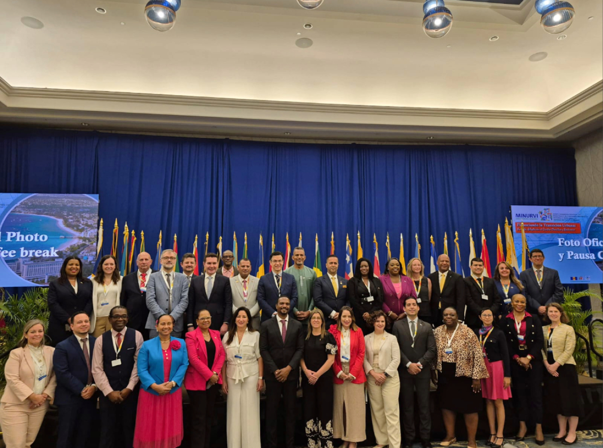 Titulares del CCVAH participan en el MINURVI.